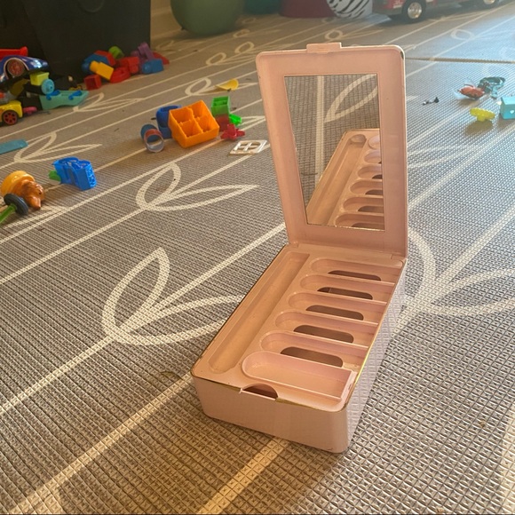 Mary Kay Makeup Palette Case - Picture 5 of 6